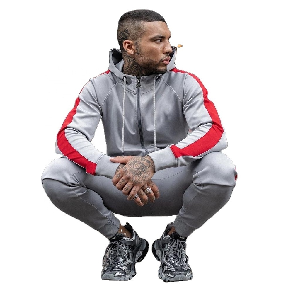 men training suit Customize color and Logo Men's Track suit  100 cotton men training cargo tracksuit Fleece all  Colour Jacket