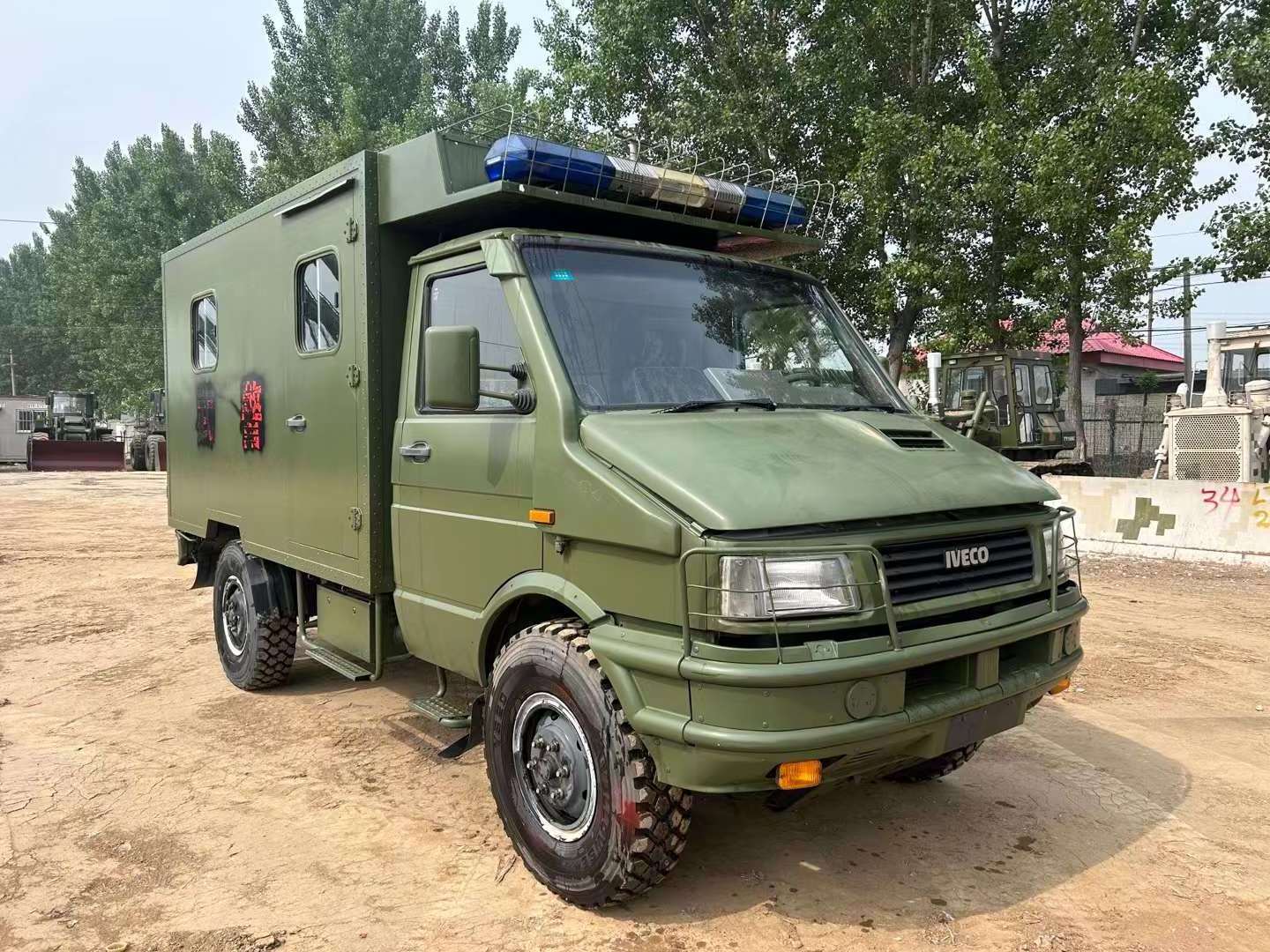 Used Iveco 4x4 NJ2045  AMBULANCE  retired small dump truck all wheel drive