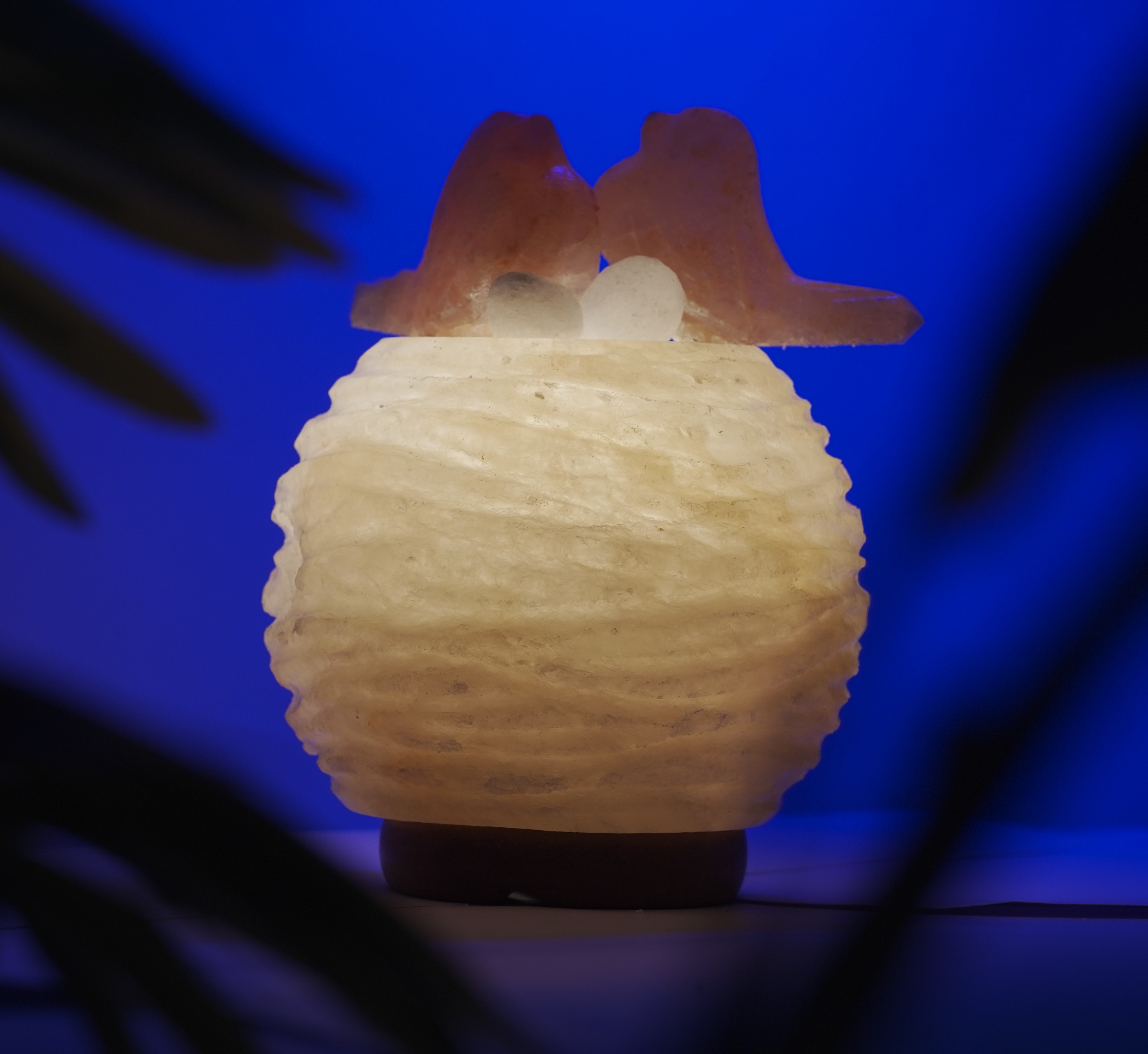 Himalayan Salt Lamp White Nest With Birds Hand Carved Best Premium Quality Decoration Salt Lamps Natural With Wooden Base