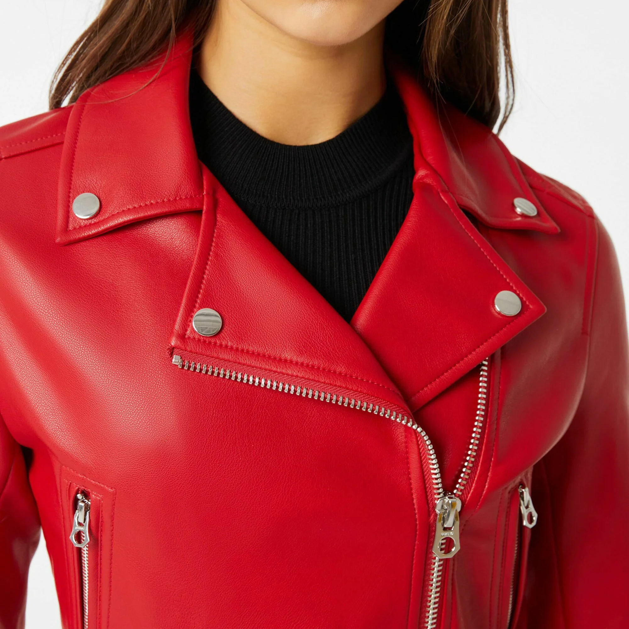 Red Color Stylish Two Zipper Pocket Fashionable Leather Jacket For Women's Wholesale Stand Caller Leather Jacket For Women