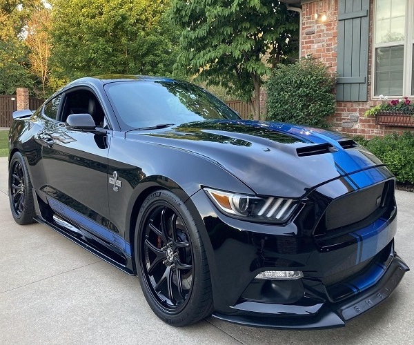 2017 F ORD MUSTANG SHELBY SUPER SNAK 11000 MILES 6-SPEED MANUAL SUPERCHARGED V8 POWER