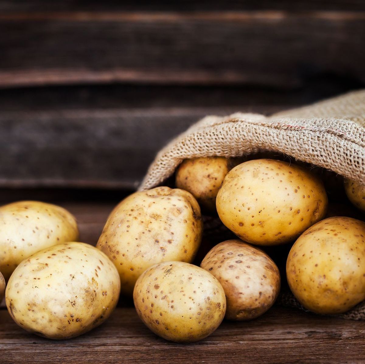 High Quality Fresh Potato From Pakistan White Potatoes Global Suppliers Top Grade Fresh Vegetable Potato Customized Packaging