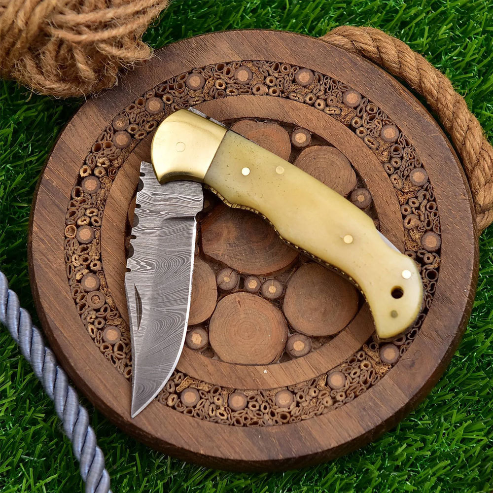 Outdoor Survival Knife wholesale made Best Quality Steel Folding Knife / Custom New Design Handmade Outdoor Folding Pocket Knife