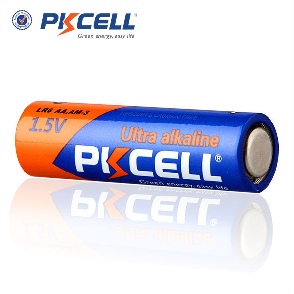 Free samples blister card packaging super 1.5v lr6 aaa alkaline battery am3 battery for toys