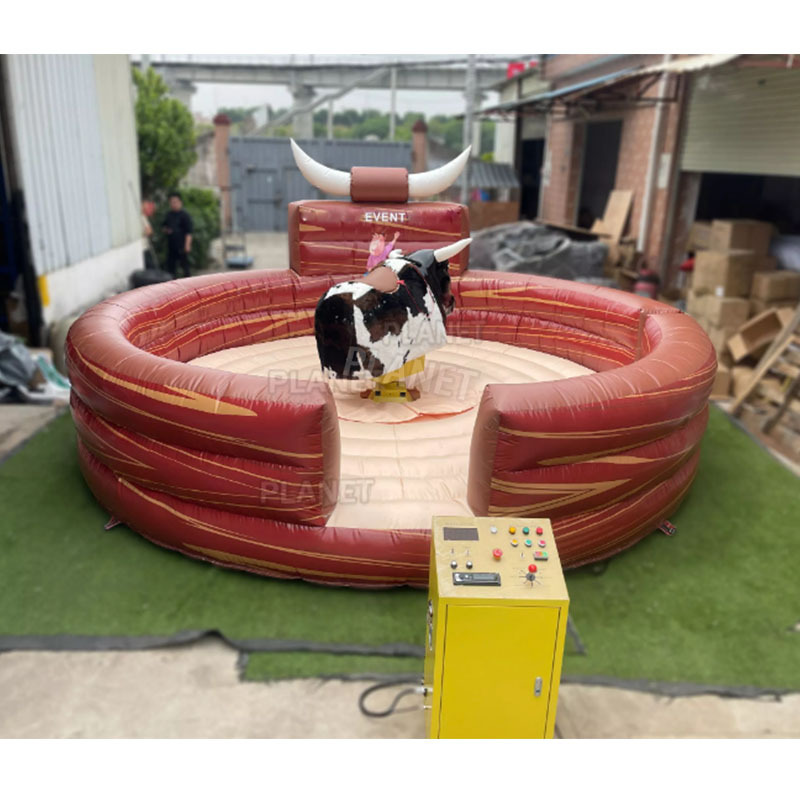 Commercial  Adult Crazy Mechanical Inflatable Bull Inflatable Bull Riding Machine For Sale