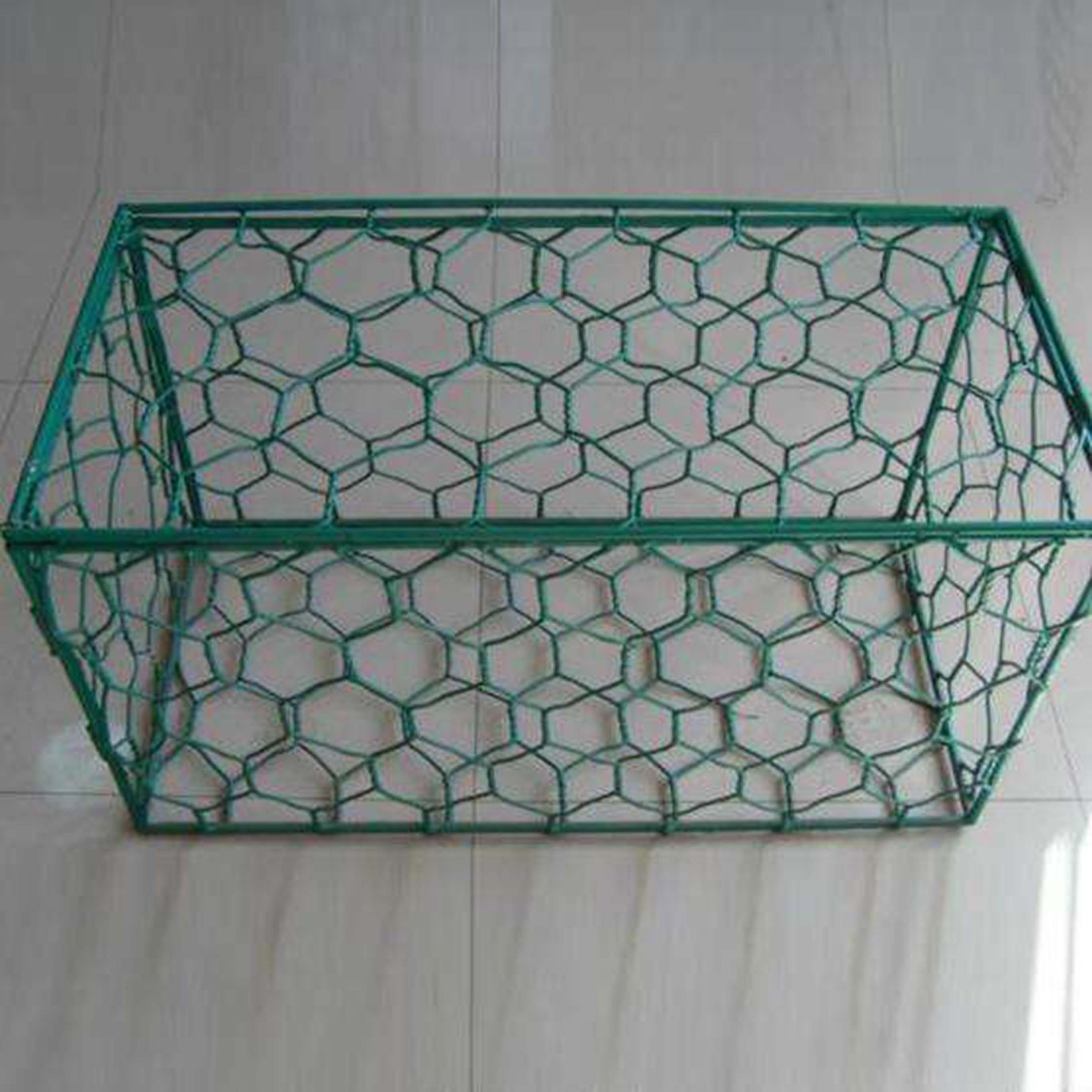 Hot galvanized 8 foot tall chicken coop wire netting 1/2