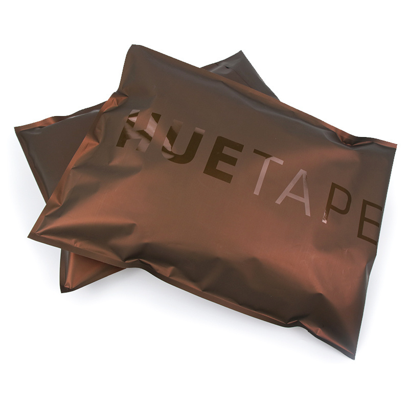 Custom Printed Poly Mailer Gold Packaging bags Matte Glossy UV Reflective mailing bags for T shirt Pants packaging