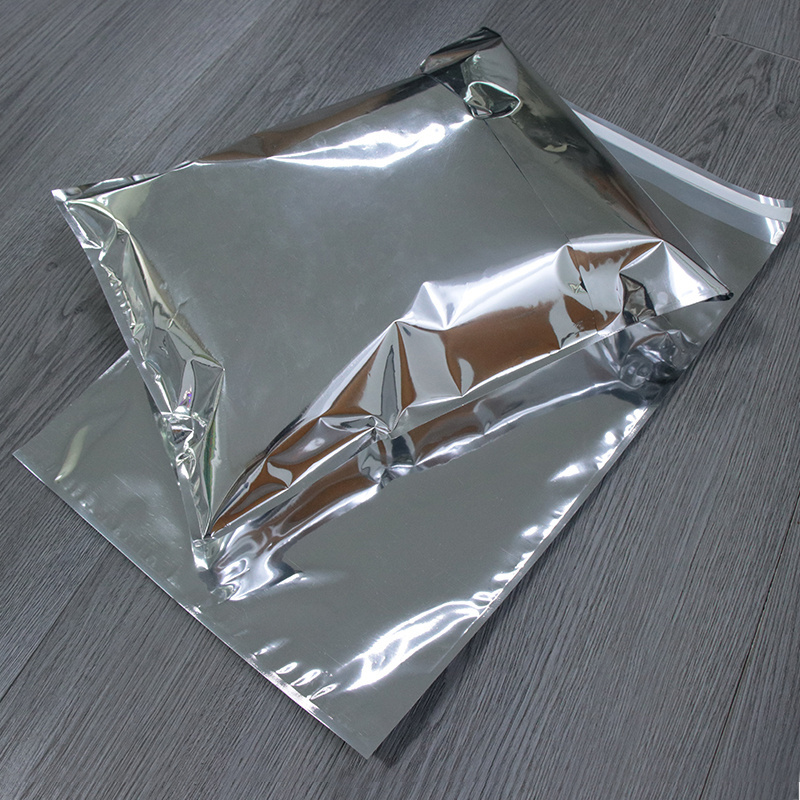 Custom Logo Glossy Metallic Self Adhesive Aluminum Foil Clothing Holographic Laser Poly Mailers Shipping Mailing Bag