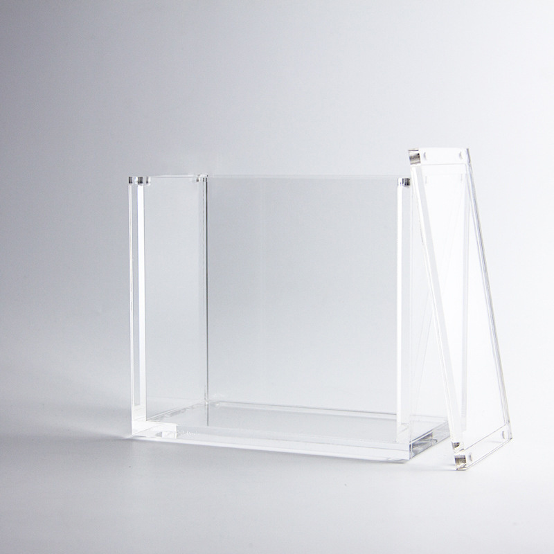 New Design Magnetic Clear Acrylic Gift Box High Transparent Acrylic Storage Box With Magnet Lid