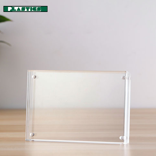 2022 Free Stand Clear Acrylic Cylinder Picture Frame Double sided Magnet Photo Frame Desktop Display