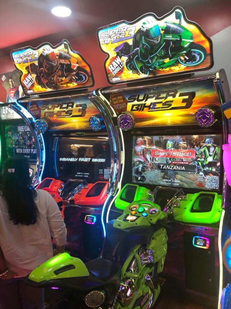 Playfun Amusement Zone Coin Operated Moto Super Bike 3 Video Motorcycle Racing Simulator Arcade Game Machine