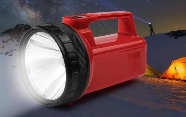 High Powered Hand-Held LED Flashlight 6V Battery Super Bright Large Searchlight 600 Lumens Outdoor Work Lights