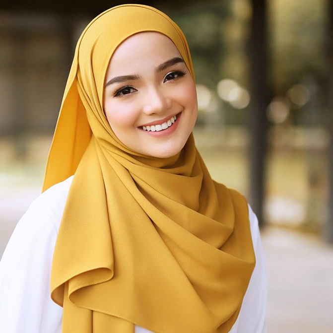 Latest arrival top quality hijab on sale Wholesale Hijab Prefect Matching Plain Shawl Muslim Women Scarf Matching Chiffon Hijab