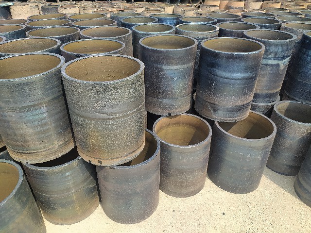 Cast basalt wear-resistant pipe