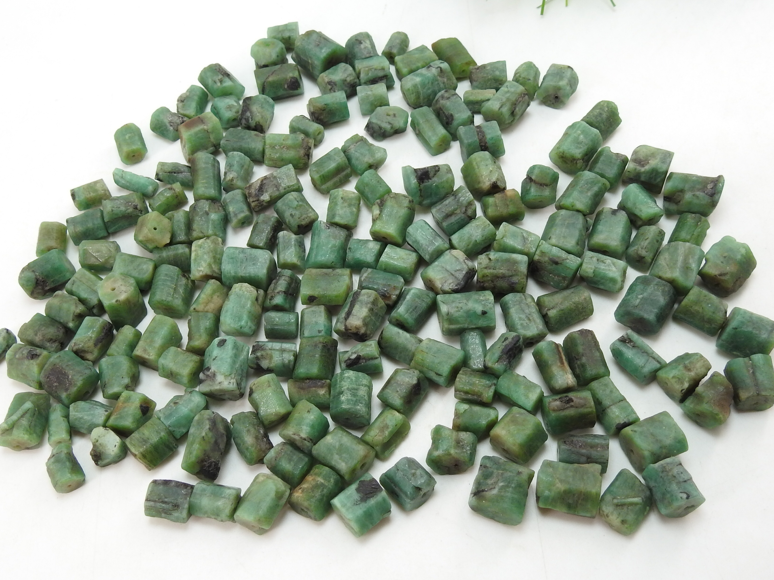 Emerald Natural Crystal Tube Shape Drilled Loose Rough Nuggets/Minerals Stone/10-15MM Long Approx