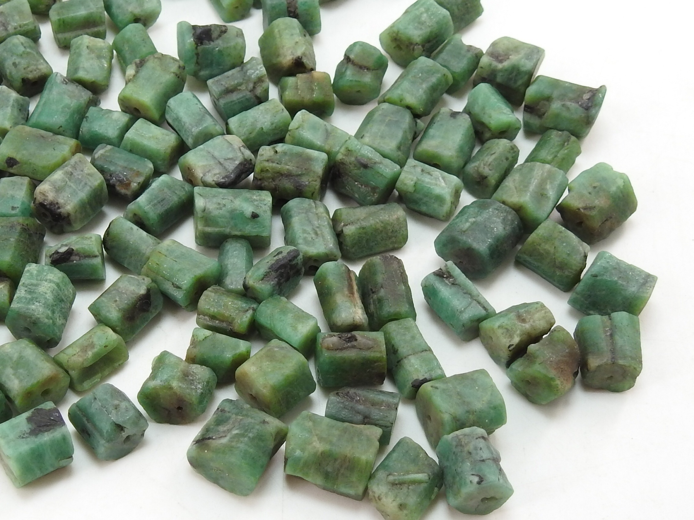 Emerald Natural Crystal Tube Shape Drilled Loose Rough Nuggets/Minerals Stone/10-15MM Long Approx