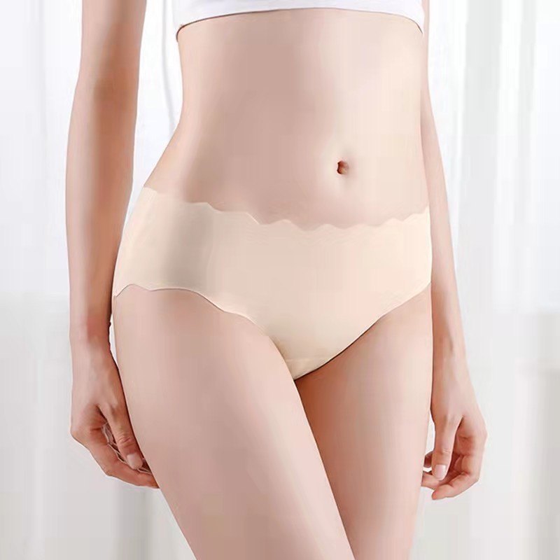 Summer thin breathable one-piece soft and comfy nylon seamless panties women ice silk underwear panty wavy edge cheap briefs