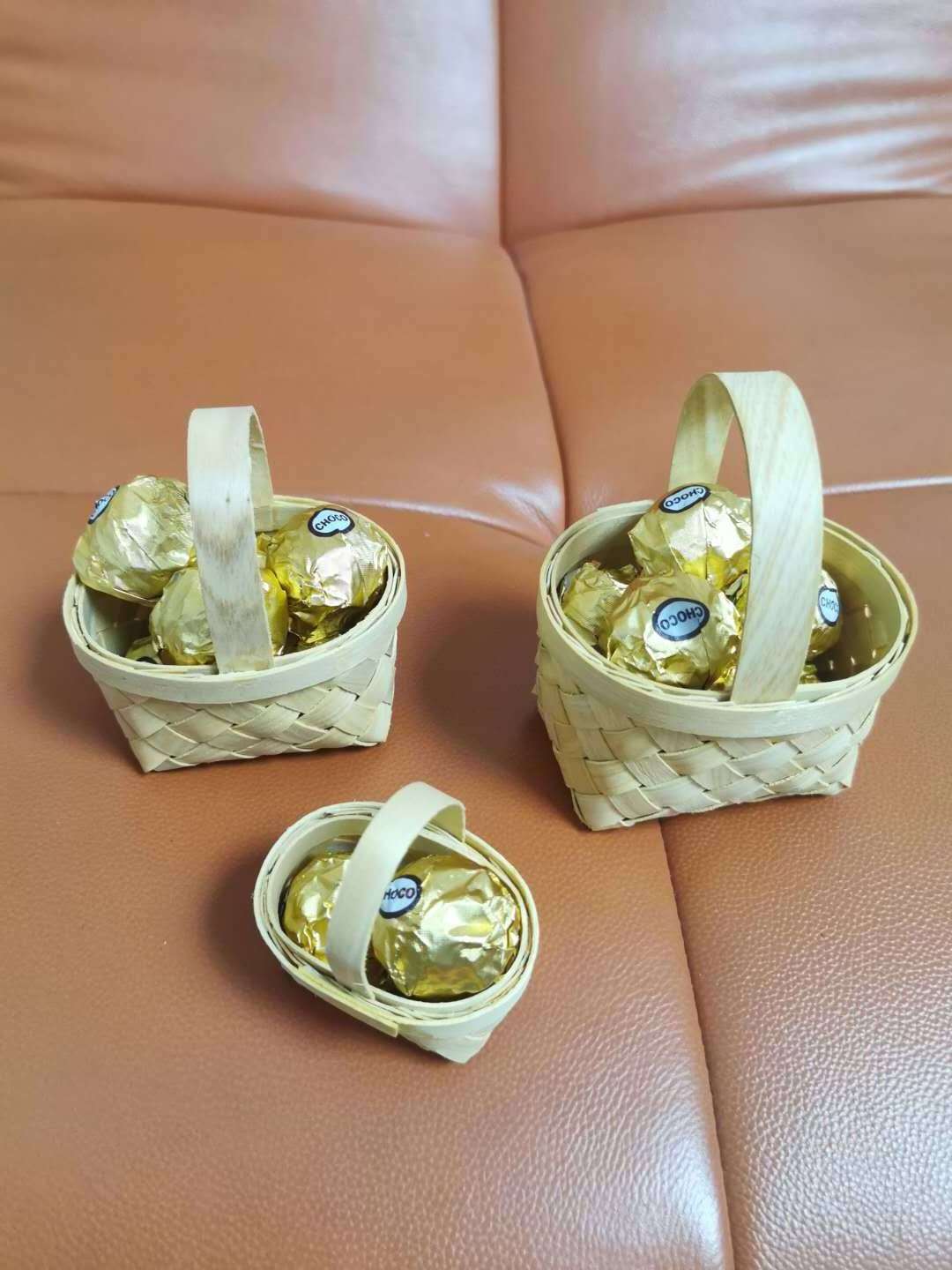 Easter egg basket woven mini oval chocolate candy wholesale gift basket children's toy basket for gifts