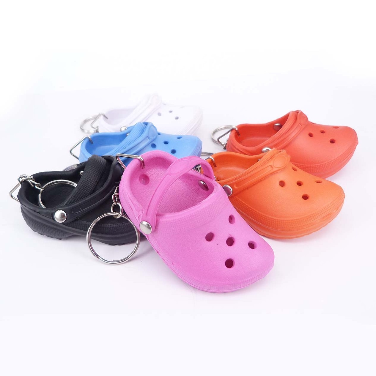 Cute 3D Mini EVA Plastic Foam Beach Hole Sandal Slipper Keychain Decoration Beach Croc Shoe keychain