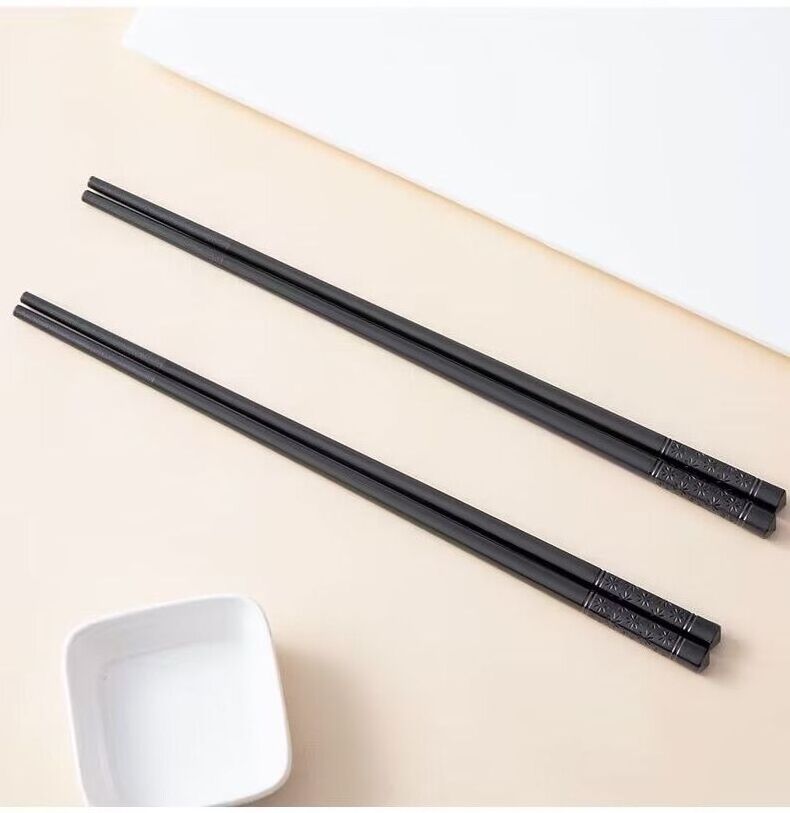 Factory Price Reusable Durable Kitchen Tableware Sushi Chopsticks Non-Slip Chinese Chopstick Plastic Alloy Chopstick