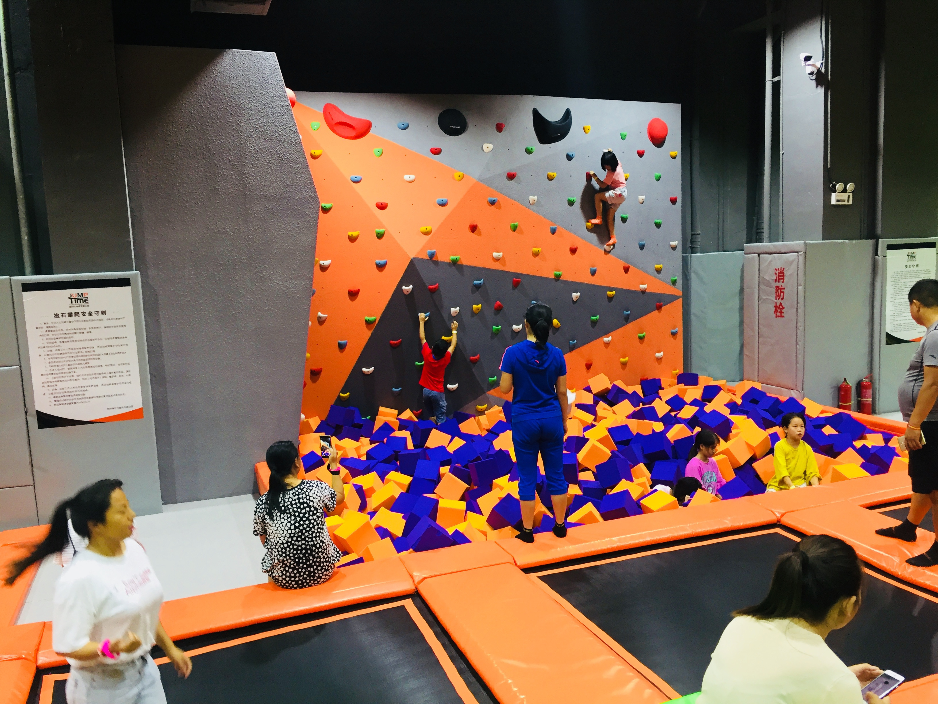 color customized children kids indoor climbing rock wall