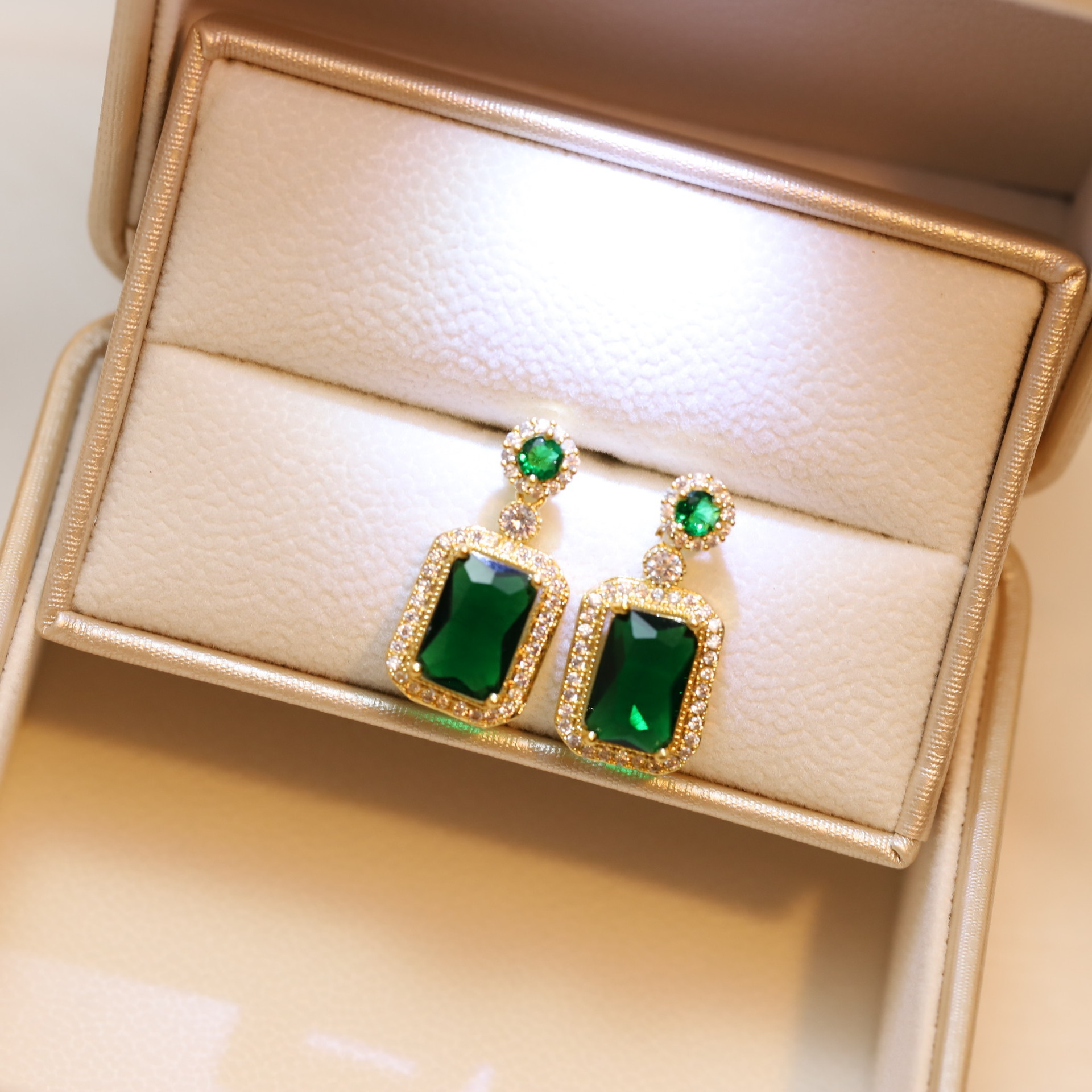 Fashion Accessories Jewelry Crystal Emerald Green Pendant Earring Ring Necklace set 18k Gold Plated Jewelry  Set