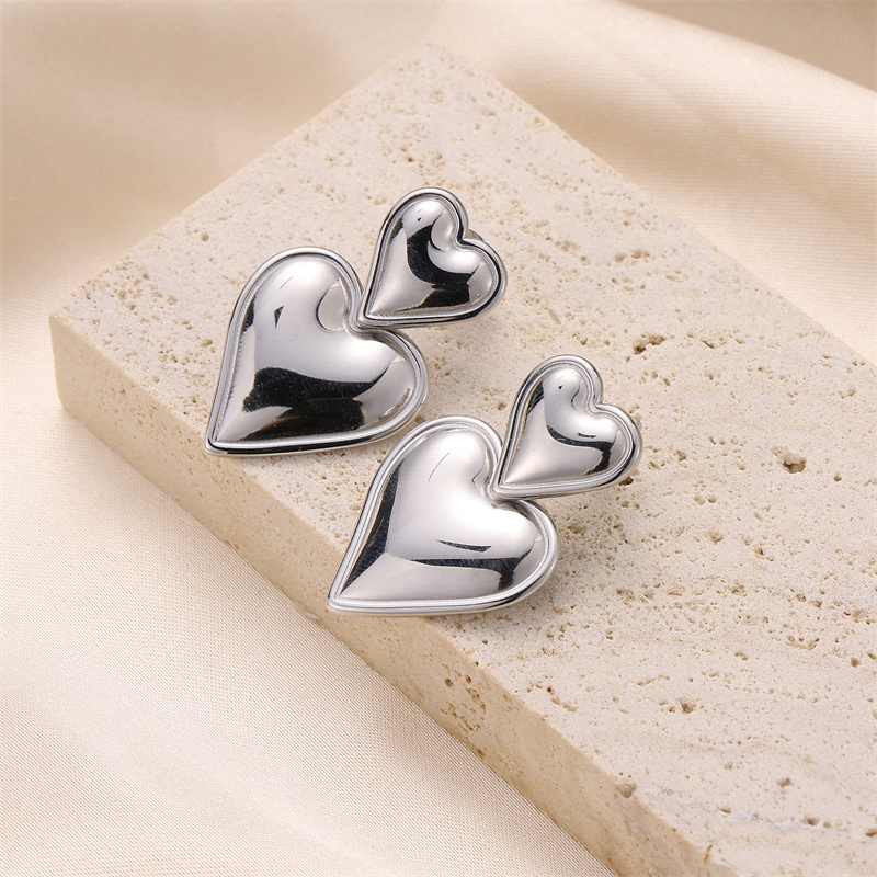 Simple Gold Silver Non Fading Heart Pendant Earrings Stainless Steel 18k Gold Plated Earrings 2023 New