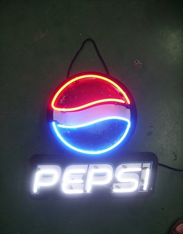 Best Selling High Brightness Neon beer logo sign used Neon Sign Making Machine