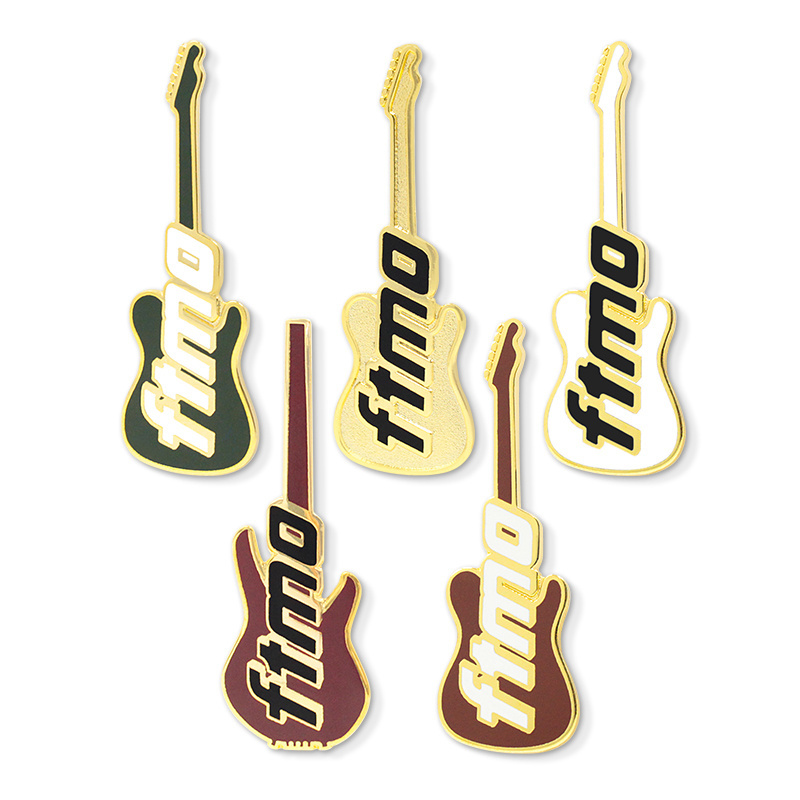 Hot Sale Lapel Pin Badge 3D Cute Cartoon Enamel Pins Customized Gold Plated Fashion Hard Soft Enamel Guitar Music Pins