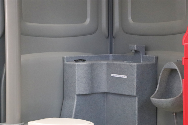 Seated portable toilets of durable roto-moulding PE seated plastic mobile portable toilet outdoor low price