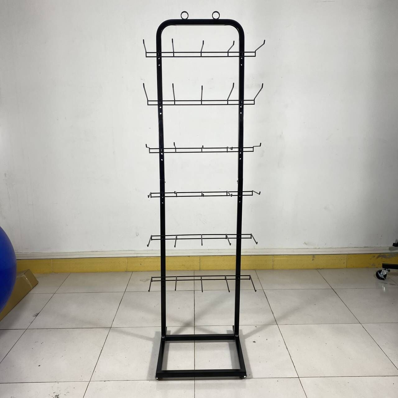 Hot sale hanging  display stand with 6 Layer 5 hooks each bar candy display rack