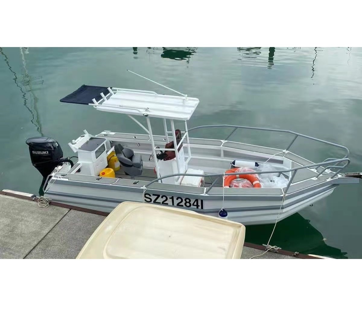 2022 New 19.5ft center console personal aluminum speed boat for fishing jet boat