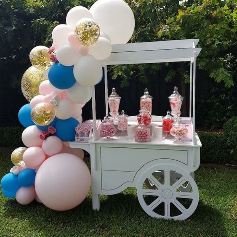 Hot Selling Cinderella Carriage Carreta Para Event Sweet Chariot Candy Cart Display With Wheels Bar Cart Wedding Party Decor