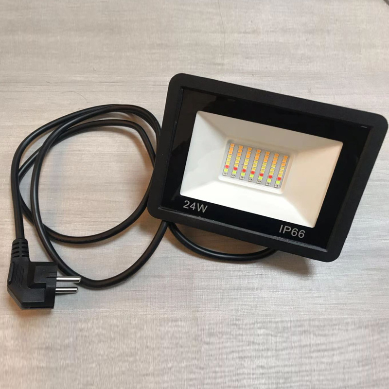 Tuya Smart APP Controlled Waterproof Flood Light RGBW WiFi Smart Flood Light Compatible With Alexa