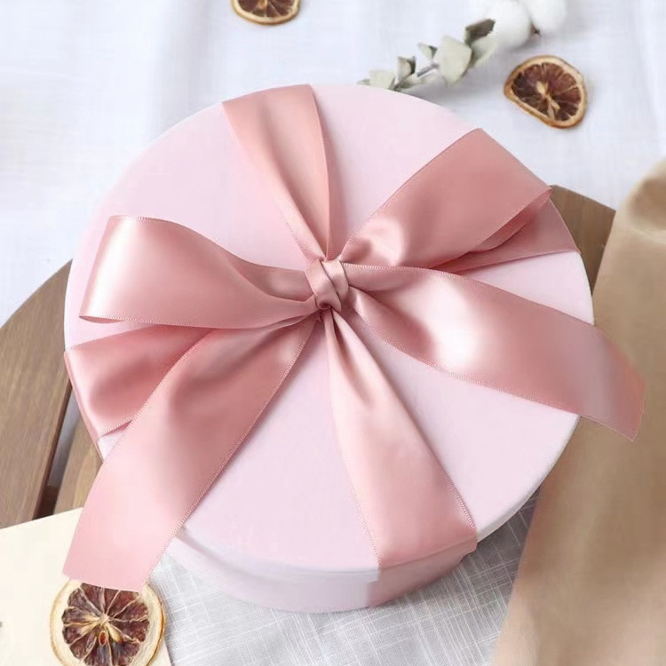 Cheap Price Velvet Round Wedding Gift Favor Candy Boxes Elegant Jewelry Ring Flower Box With Ribbon For Wedding Invitation