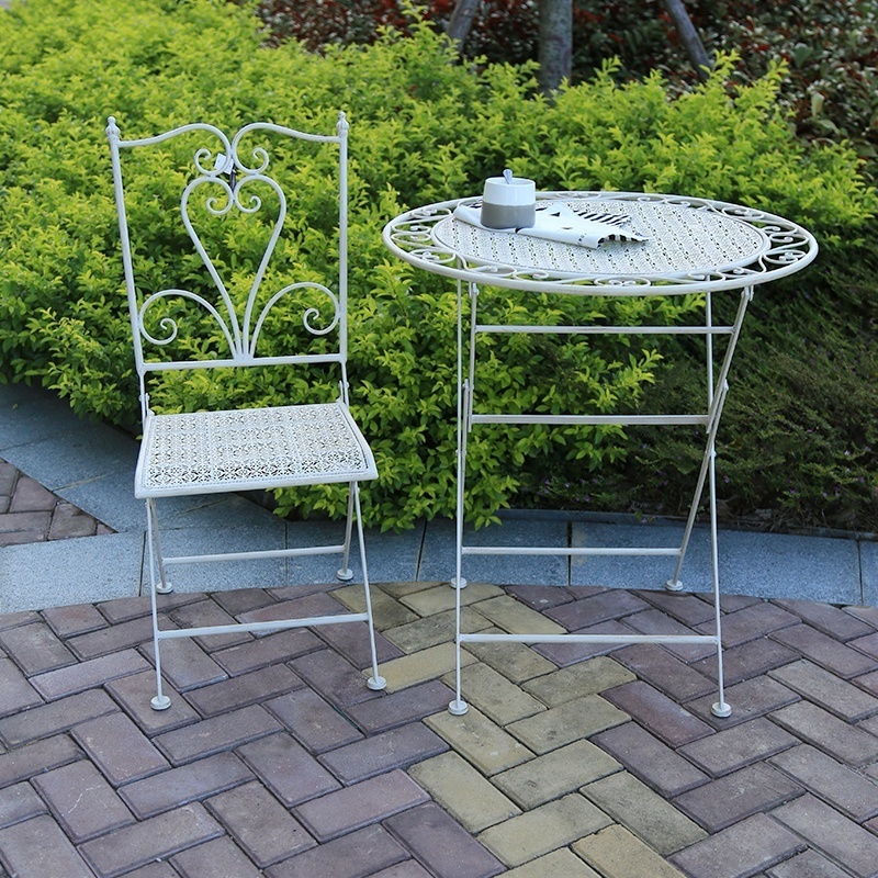 Fancy French Style White Metal Garden Eden Furniture Dining Table Chairs Bistro Set