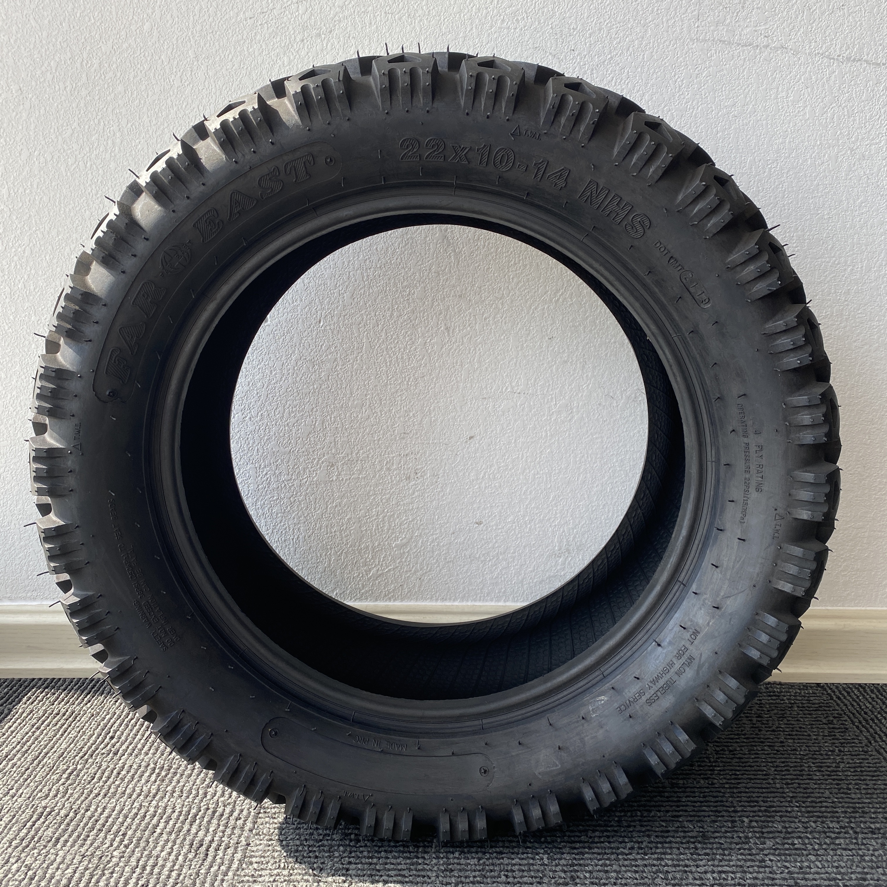 China Top Golf Cart/ATV Street Tires 22x10-14