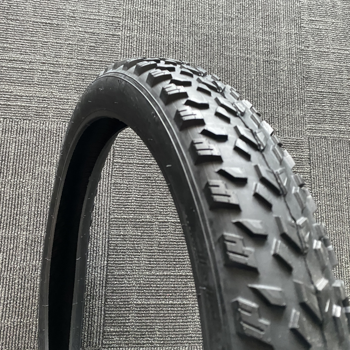 cheapest price 26x2.25 26x2.125 27.5 29 inch rim wheel mtb bike bicycle inner tube and tyre tire  for wholesale