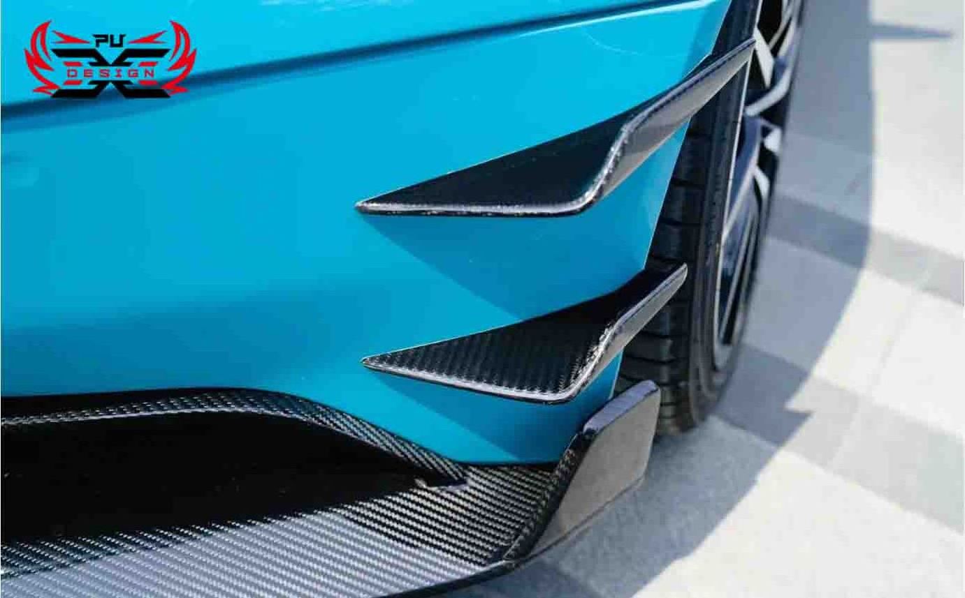 Dry Carbon Fiber Front Bumper Lip Splitter Canards Rear Diffuser  Side Skirts Wing Spoiler For Aston Martin DB11 Body kit