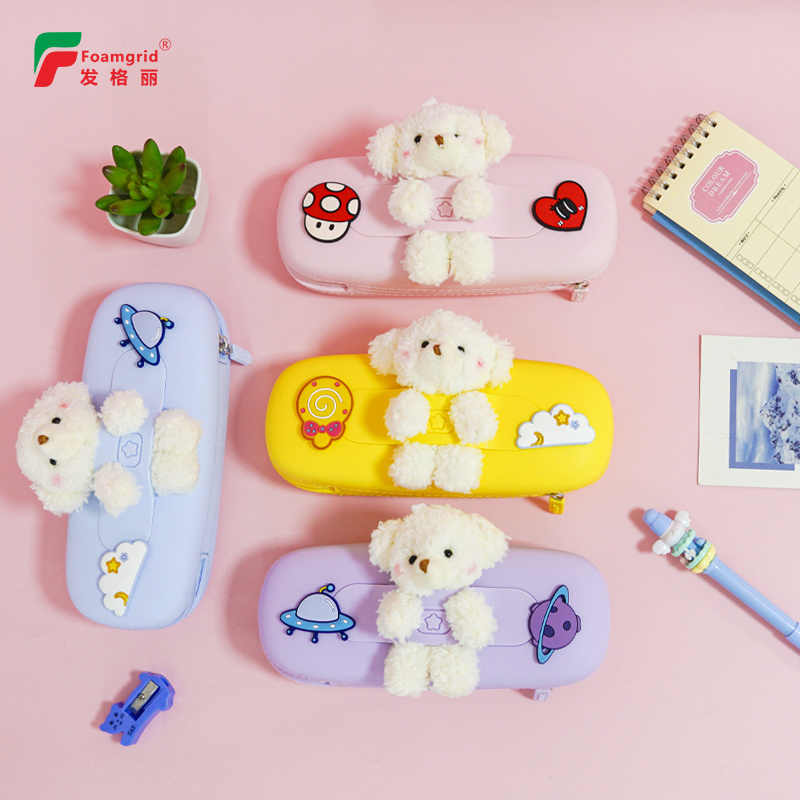 Small And Portable Lovely Images Large Capacity Kawaii Silicone  With 3D-Design Cute Cartoon Bear Plastic Pencil Case