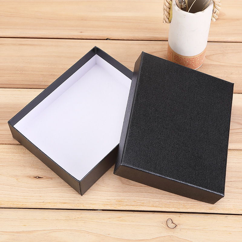 Kraft paper heaven and earth Cover Wallet box exquisite black key case square packing color jewelry gift box