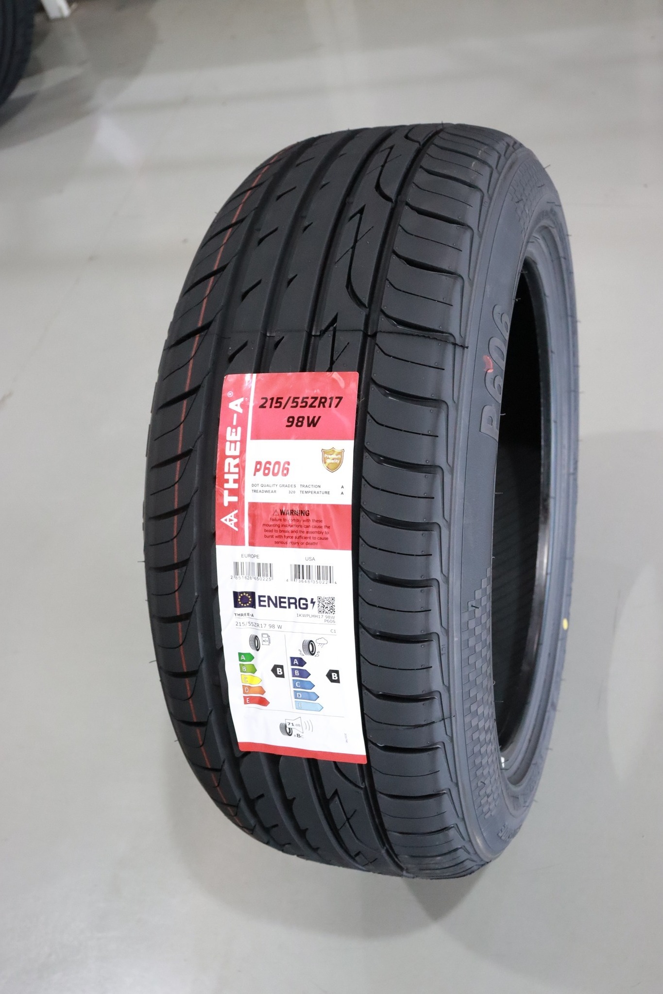 P606 passenger car tires competitive prices with high quality UHP tires 195/45R16 THREE-A brand popular brand