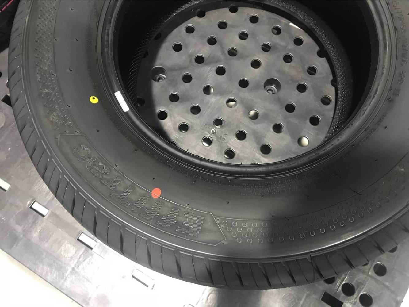 tyre truck 295 80r22.5