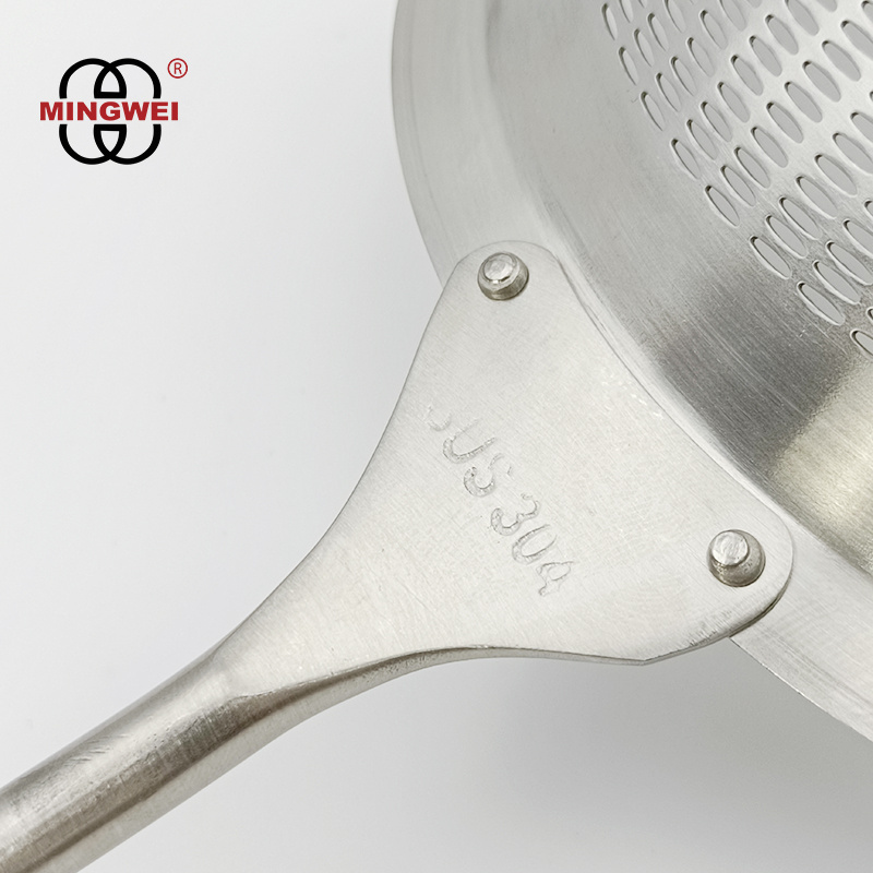 MINGWEI Fine Mesh 304 Stainless Steel Mesh Kitchen Food Scoop Strainer Manufacturer Skimmer Strainer Colander