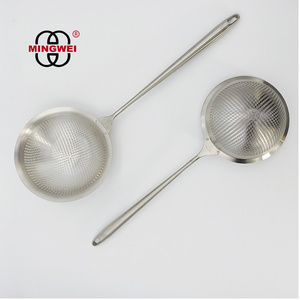 MINGWEI Fine Mesh 304 Stainless Steel Mesh Kitchen Food Scoop Strainer Manufacturer Skimmer Strainer Colander