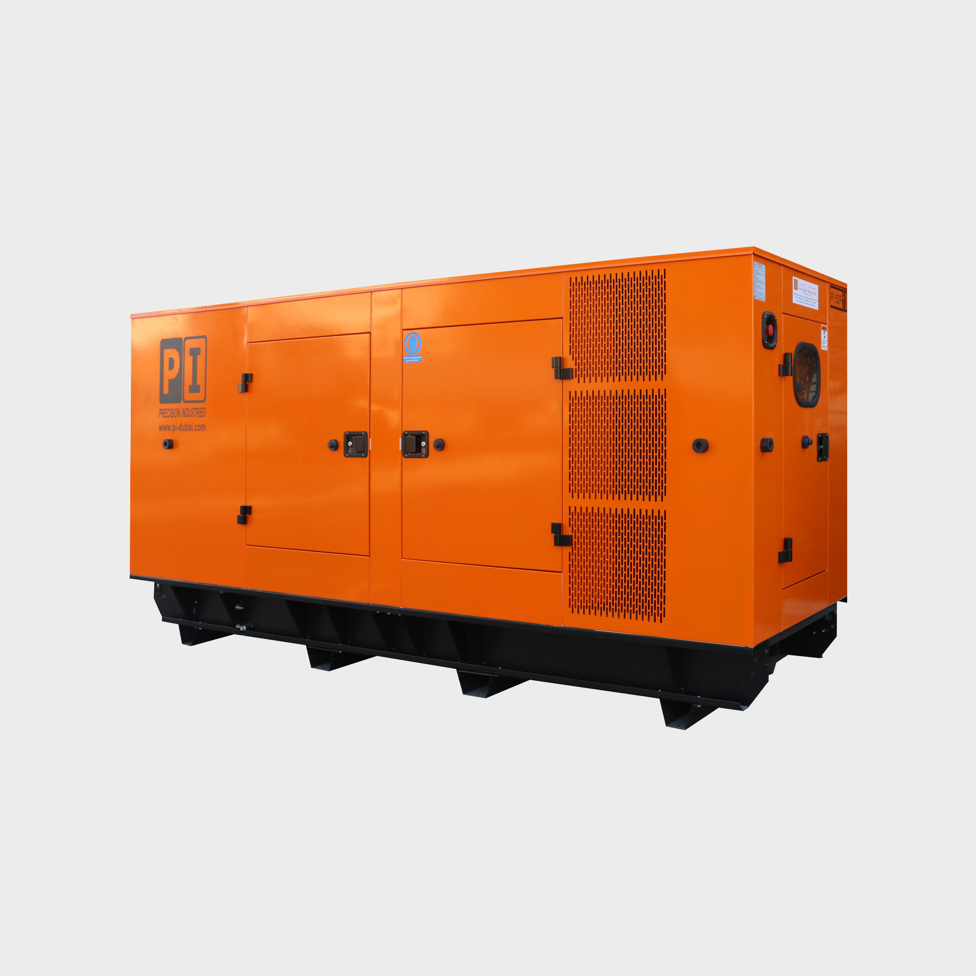 PI 170C Cummiins Engine Breeze Diesel Generator 155kVA Prime/170kVA Standby Serene Water Cooling230/400V