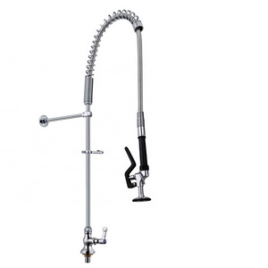 China  Wholesale Price kitchen Set 1 Handle Kitchen Faucet with Side Sprayer