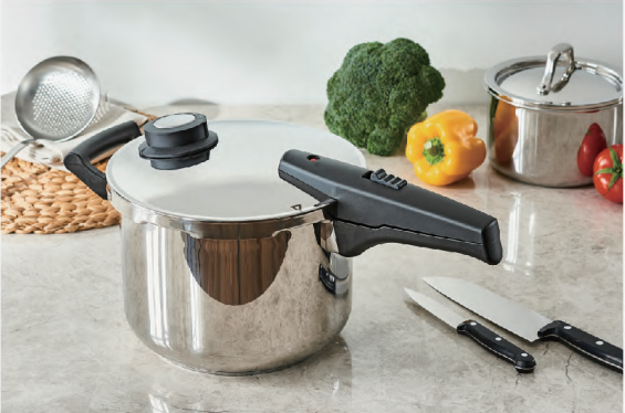 Prestige Deluxe 2-Liter Stainless Steel Mini Bakelite Handle Pressure Cooker