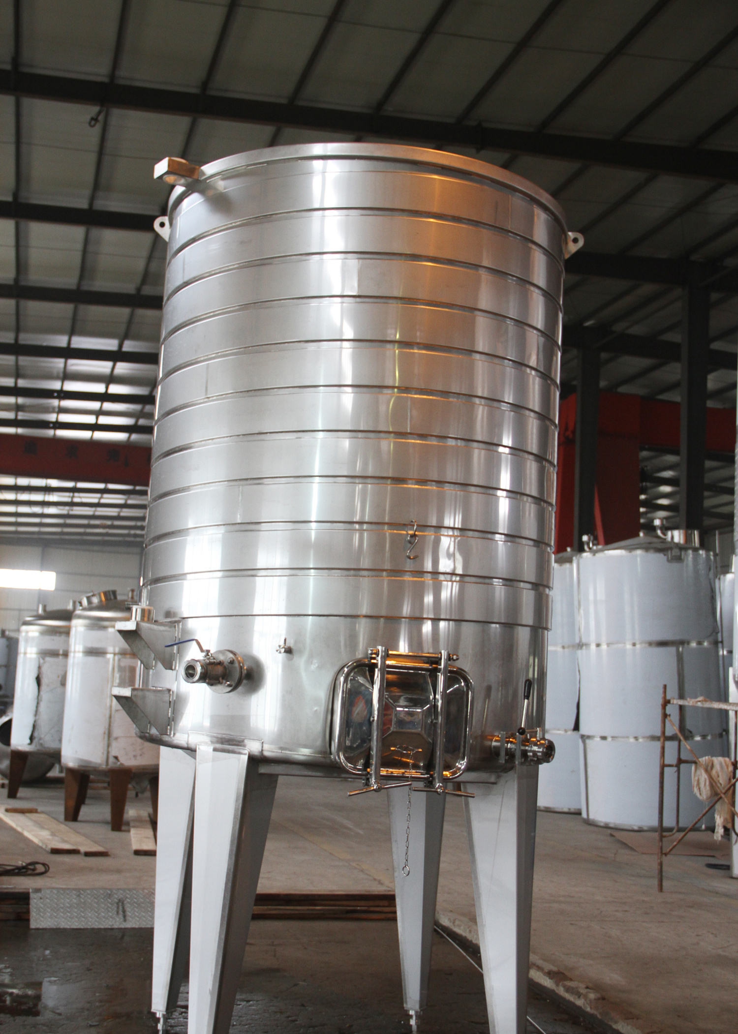 Heavy-duty small glycol cooling machine for wine fermentation wine tanks with floating tops