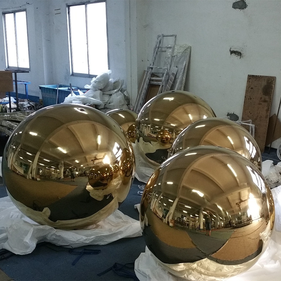 Mirror polished gazing ball colorful stainless steel hollow gold sphere